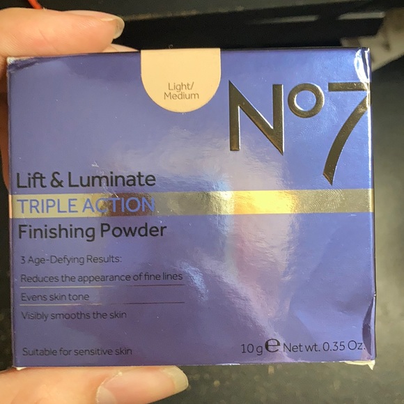 Other - No.7 Lift & Illuminate Triple Action Powder